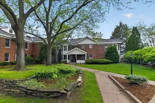 2822 Marshall Ct, Madison, WI 53705 - Photo 40