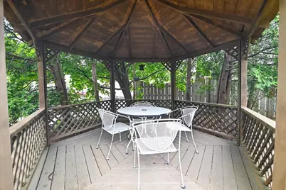 2822 Marshall Court #8, Madison, WI 53705 - Photo 34