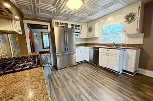 318 N 3rd St, Fort Atkinson, WI 53538 - Photo 16