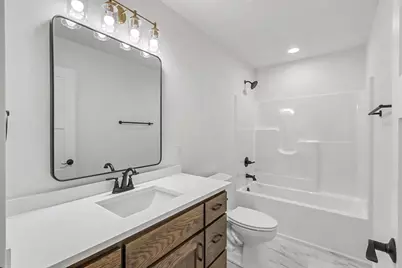 321 Roosevelt Street, Baraboo, WI 53913 - Photo 24