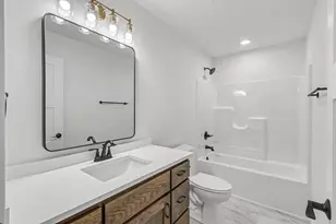321 Roosevelt St, Baraboo, WI 53913 - Photo 24