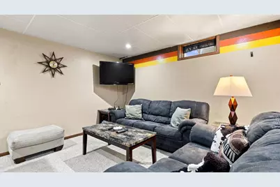 9096 E Stagecoach Trail, Warren, IL 61087 - Photo 18