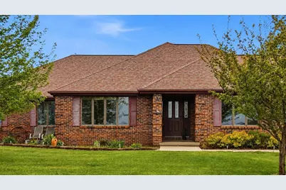 9096 E Stagecoach Trail, Warren, IL 61087 - Photo 1