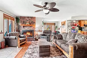 9096 E Stagecoach Trail, Warren, IL 61087 - Photo 8