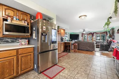9096 E Stagecoach Trail, Warren, IL 61087 - Photo 4