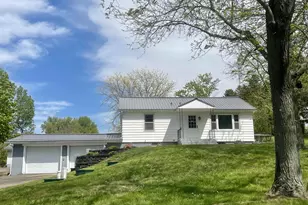 N5846 Dunning Rd, Pardeeville, WI 53954 - Photo 4