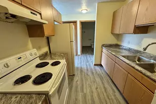 29 Garrison Dr, Janesville, WI 53536 - Photo 14