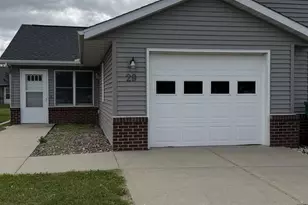 29 Garrison Dr, Janesville, WI 53536 - Photo 1