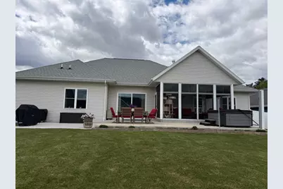4515 Huntington Avenue, Janesville, WI 53546 - Photo 12