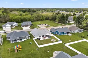 4515 Huntington Ave, Janesville, WI 53546 - Photo 24