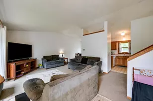 5830 Oxbow Bend, Madison, WI 53716 - Photo 10
