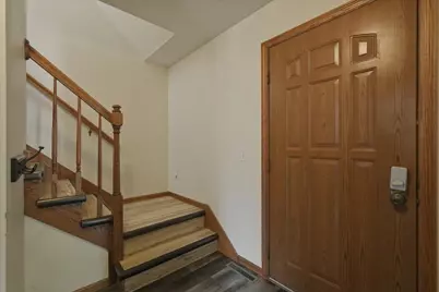 6002 Lynbrook Lane, Madison, WI 53719 - Photo 8