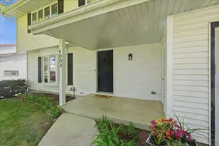 6002 Lynbrook Ln, Madison, WI 53719 - Photo 6