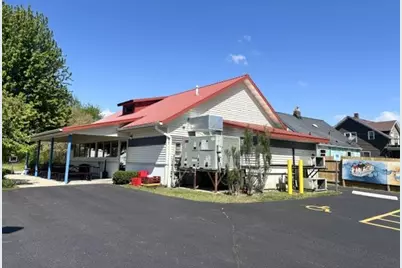 718 Main Street, Jefferson, WI 53549 - Photo 10