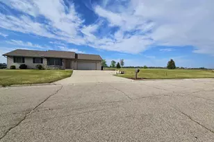 2612 Affirmed Dr, Janesville, WI 53546 - Photo 38