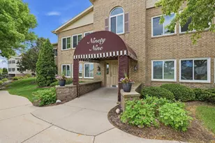 99 Golf Pkwy, Madison, WI 53704 - Photo 2