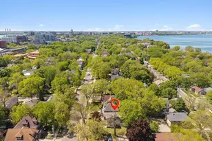 1212 Johnson St, Madison, WI 53703 - Photo 2