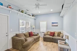 1212 Johnson St, Madison, WI 53703 - Photo 12