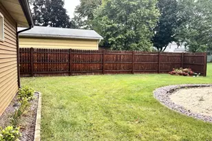 322 W 3rd St, Beaver Dam, WI 53916 - Photo 28