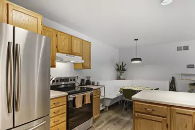 1224 Carpenter Street, Madison, WI 53704 - Photo 6