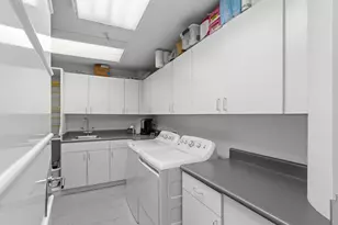 155 E Wilson St, Madison, WI 53703 - Photo 36