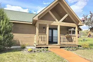 426 Overlook Ct, Warrens,warrens, WI 54666 - Photo 2