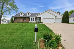 1696 Chadsworth Dr, Sun Prairie, WI 53590 - Photo 50