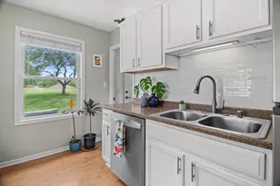 37 Craig Ave, Madison, WI 53705 - Photo 18