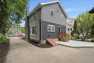 2109 E Dayton St, Madison, WI 53704 - Photo 42