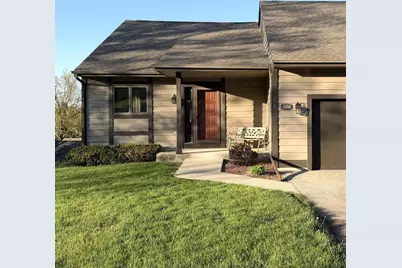 206 Shady Oak Court, Janesville, WI 53548 - Photo 2
