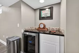 404 Doral Ct, Waunakee, WI 53597 - Photo 34