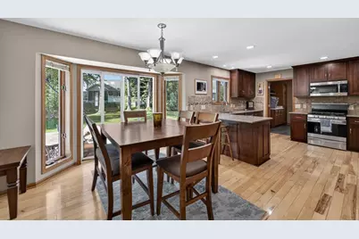 404 Doral Court, Waunakee, WI 53597 - Photo 12