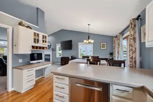 1106 Turnberry Ct, Waunakee, WI 53597 - Photo 32