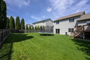 1106 Turnberry Ct, Waunakee, WI 53597 - Photo 2