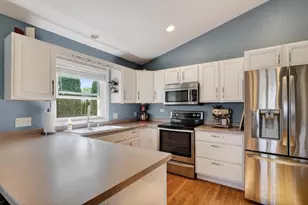 1106 Turnberry Ct, Waunakee, WI 53597 - Photo 28
