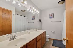 1106 Turnberry Ct, Waunakee, WI 53597 - Photo 42