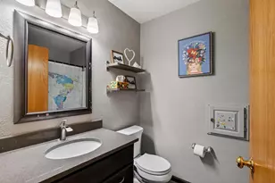 1106 Turnberry Ct, Waunakee, WI 53597 - Photo 40