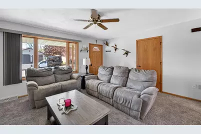 149 Vilas Hibbard Parkway, Lodi, WI 53555 - Photo 4