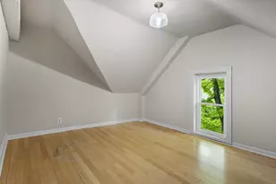 1329 Dewey Ct, Madison, WI 53703 - Photo 18