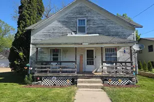 323 Janesville St, Footville, WI 53548 - Photo 2