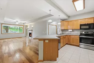 3001 Stratton Way, Madison, WI 53719 - Photo 8