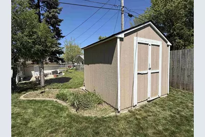 1616 Crestview Street, Janesville, WI 53546 - Photo 40