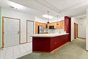 3001 Stratton Way, Madison, WI 53719 - Photo 4