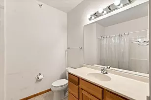 3001 Stratton Way, Madison, WI 53719 - Photo 16