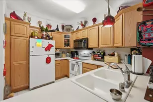 3001 Stratton Way, Madison, WI 53719 - Photo 10