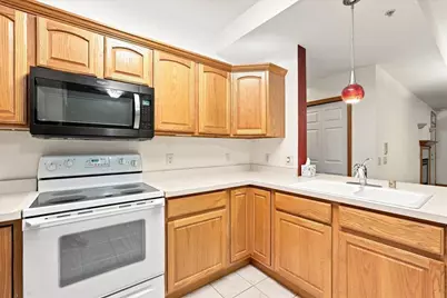 3001 Stratton Way #206, Madison, WI 53719 - Photo 10