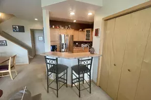8252 Starr Grass Dr, Madison, WI 53719 - Photo 10