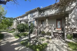 8252 Starr Grass Dr, Madison, WI 53719 - Photo 2