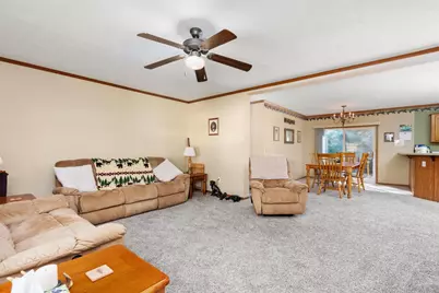 249 Berry Drive, Lake Delton, WI 53965 - Photo 4