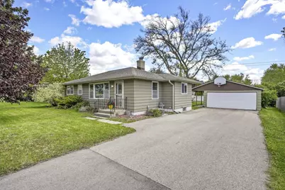 512 Prospect Road, Waunakee, WI 53597 - Photo 1